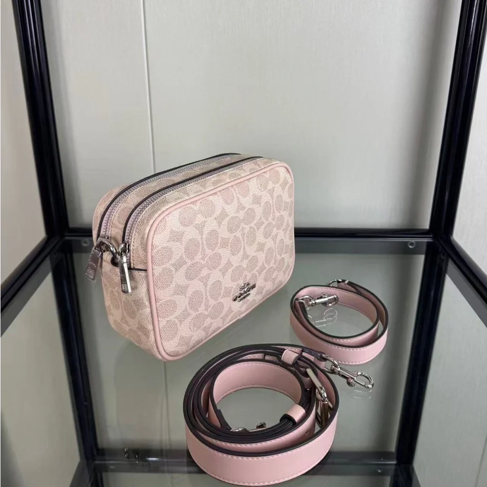 Coach Jamie 20 Handbags - Picture 3 of 7